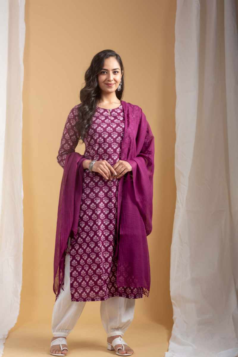 Image for Kusvaa Ws1094 Mesha Cotton Handblock Kurta Side