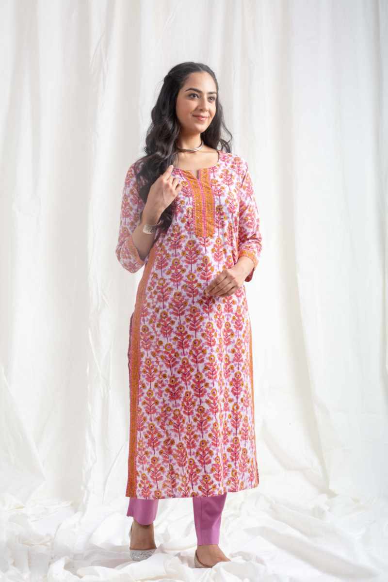 Image for Kusvaa Wsr438 Sashi Cotton Handblock Kurta Featured