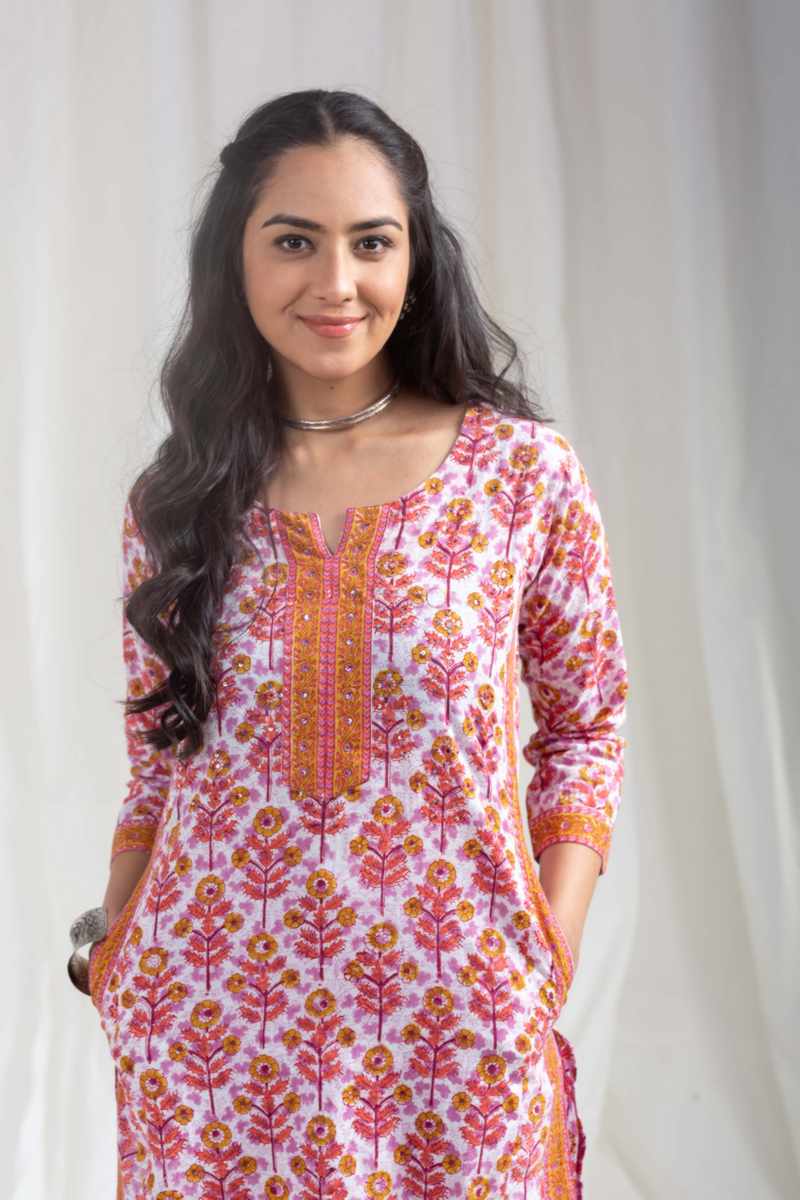 Image for Kusvaa Wsr438 Sashi Cotton Handblock Kurta Front