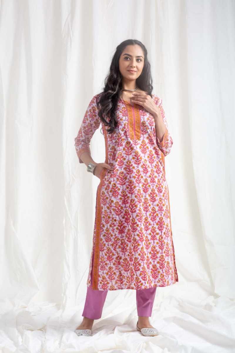 Image for Kusvaa Wsr438 Sashi Cotton Handblock Kurta Side