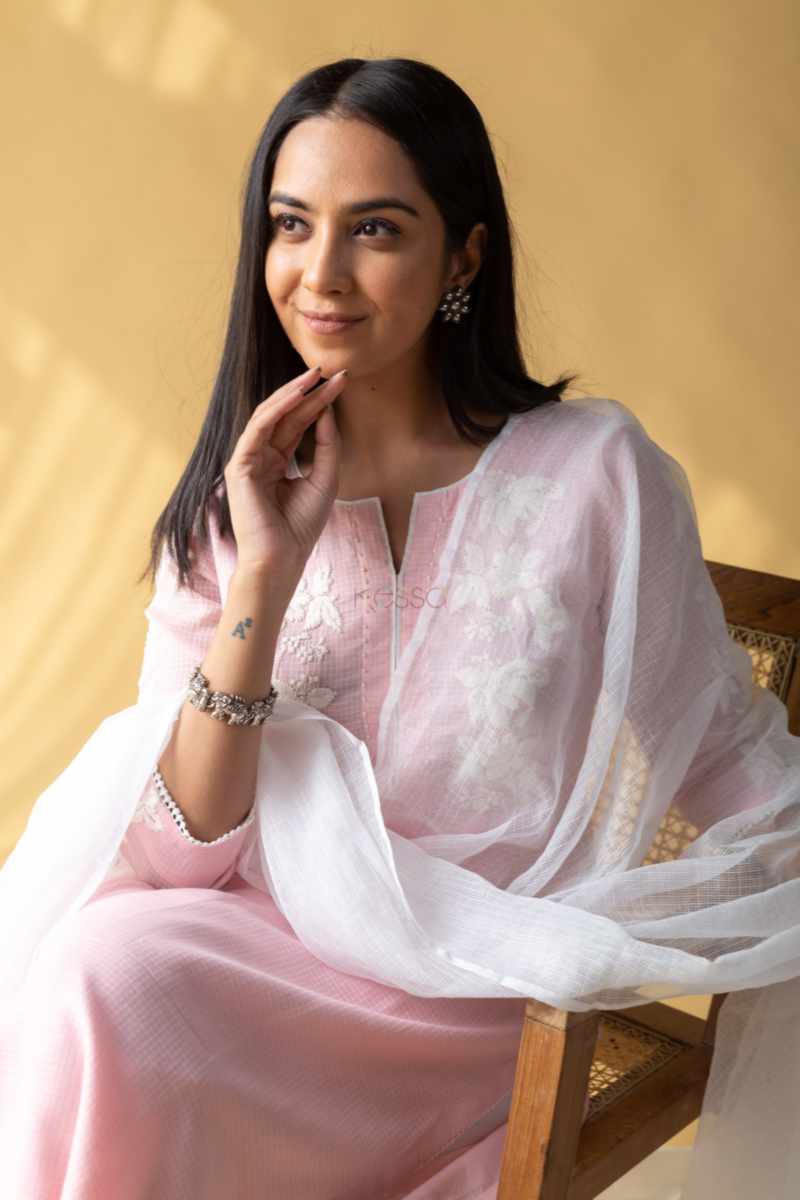 Image for Kusvaa Avdaf288 Taani Cotton Dobby Kurta Sitting