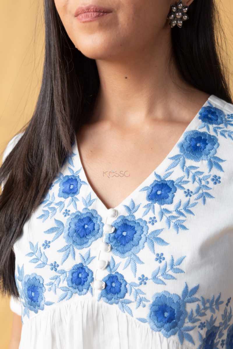 Image for Kusvaa Avdaf289 Tushti Cotton Short Kurti Closeup