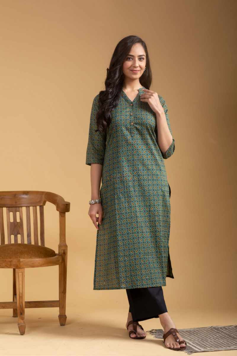Image for Kusvaa Kst02 Panita Cotton Straight Fit Kurta Front