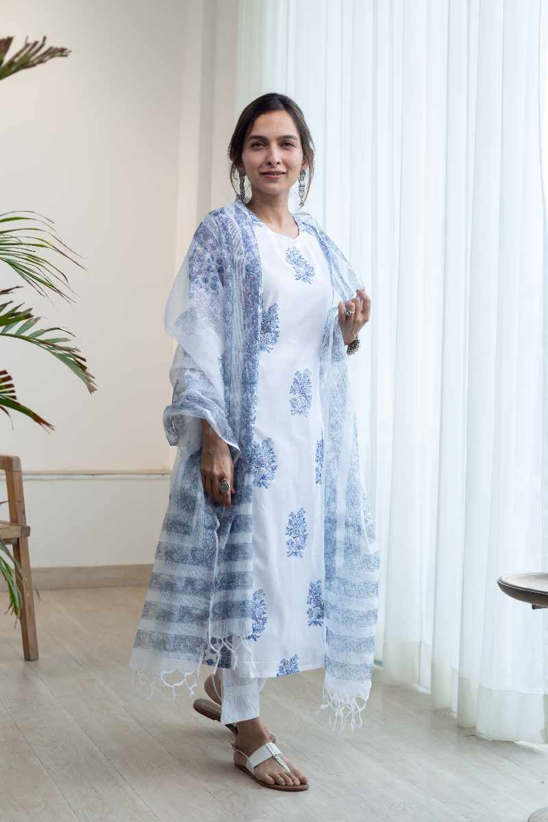 Image for Kusvaa Kst04 Elanila Cotton Straight Fit Kurta Back