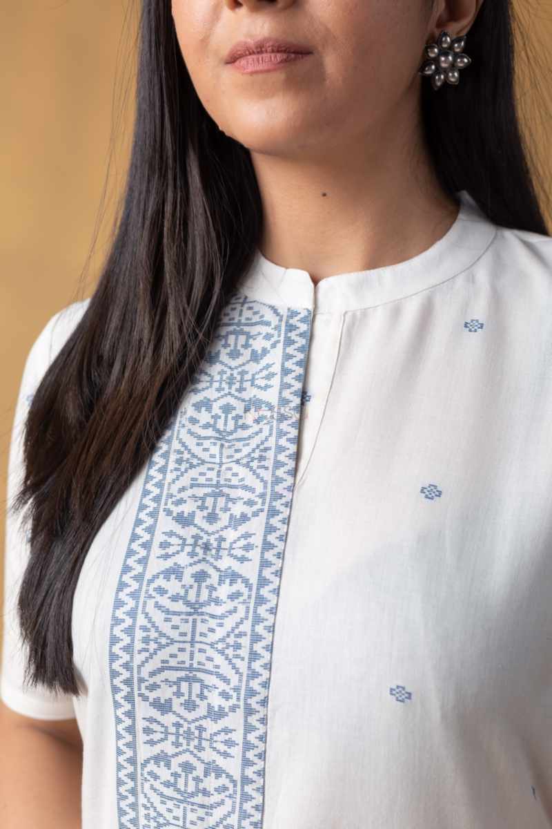 Image for Kusvaa Ne86 Hania Cotton Straight Fit Kurta Closeup