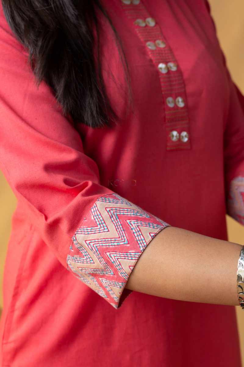 Image for Kusvaa Ws1099 Taani Cotton Flex Straight Kurta Closeup 2