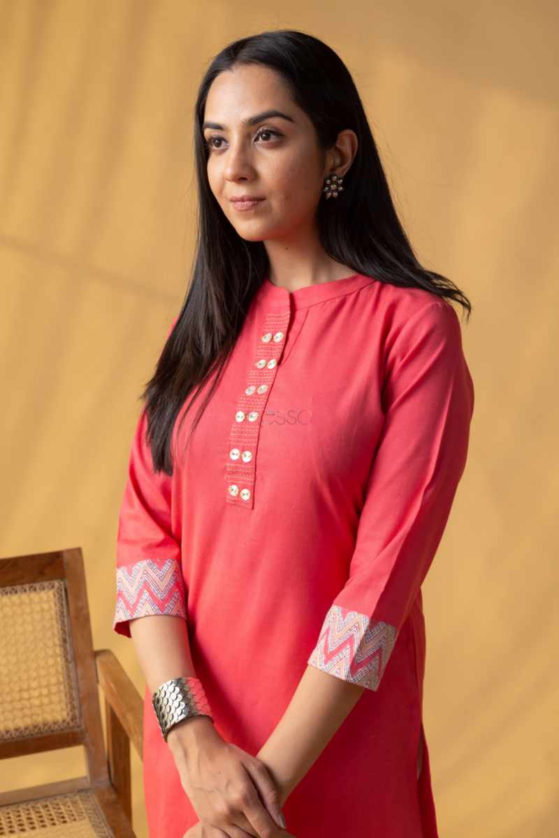 Image for Kusvaa Ws1099 Taani Cotton Flex Straight Kurta Side