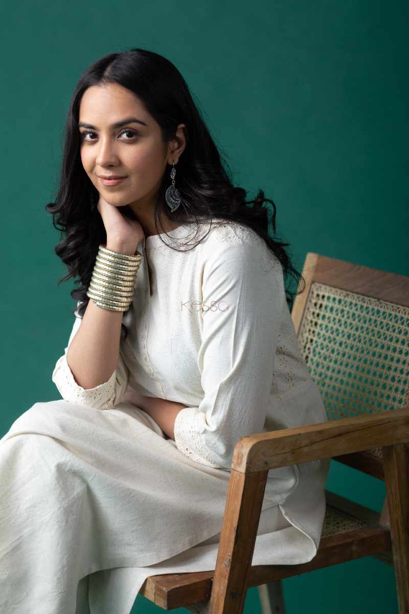 Image for Kusvaa Ws1103 Manon Cotton Flex Kurta Pant Set Closeup 3