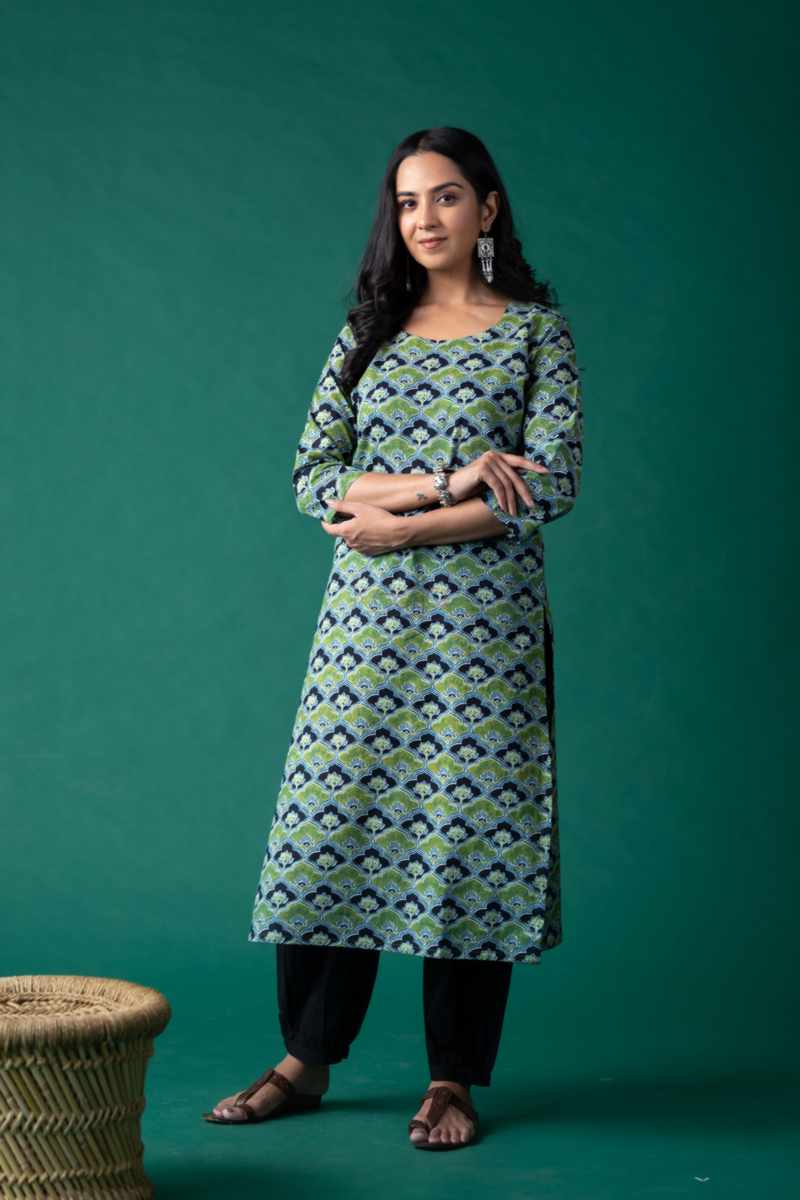 Image for Kusvaa Ws1105 Yasawi Cotton Straight Kurta Featured