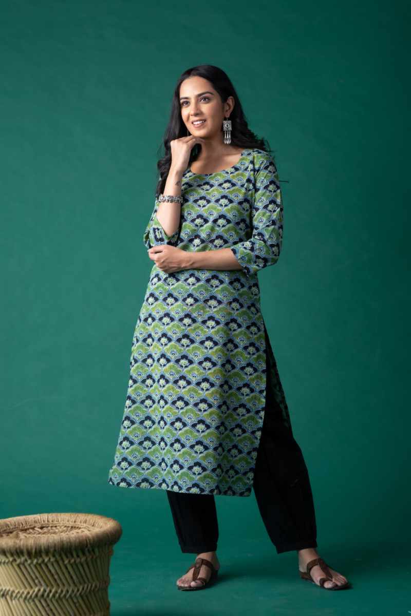 Image for Kusvaa Ws1105 Yasawi Cotton Straight Kurta Front