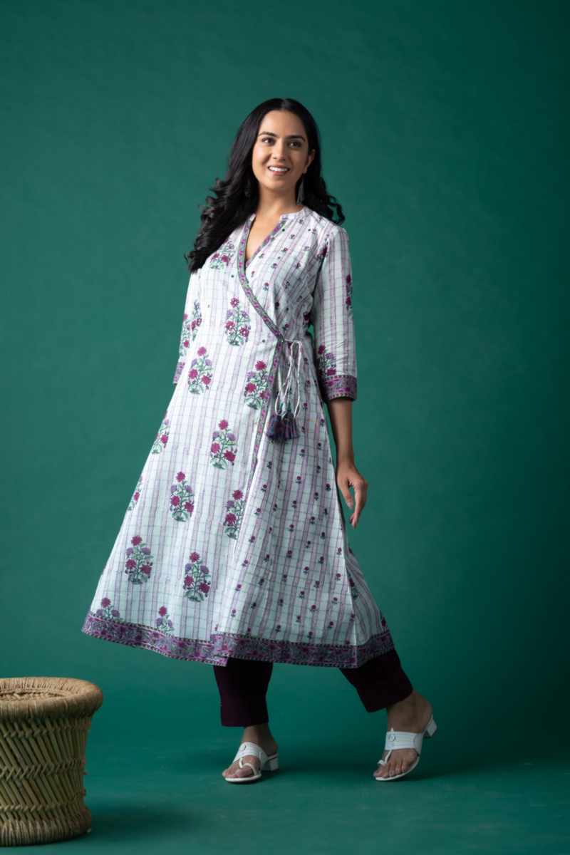 Image for Kusvaa Wsr440 Erisha Cotton A Line Kurta Front