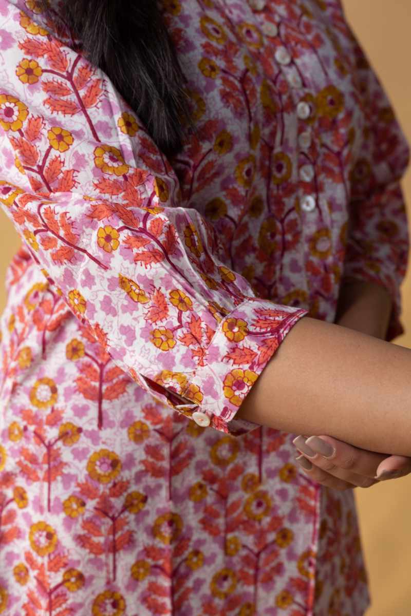 Image for Kusvaa Wsr441 Piki Cotton Short Kurti Closeup 2