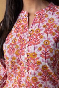 Image for Kusvaa Wsr441 Piki Cotton Short Kurti Closeup