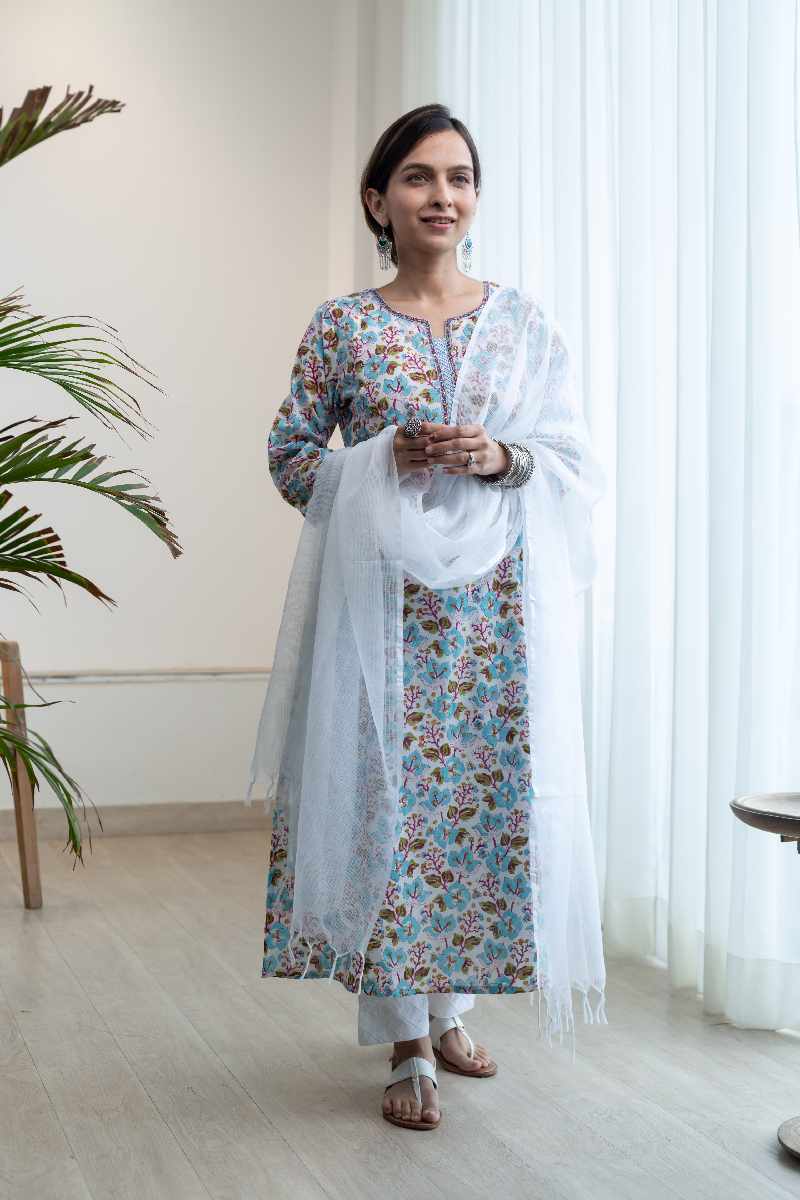 Image for Kusvaa Wsr445 Dakshata Cotton Handblock Kurta Sleeves