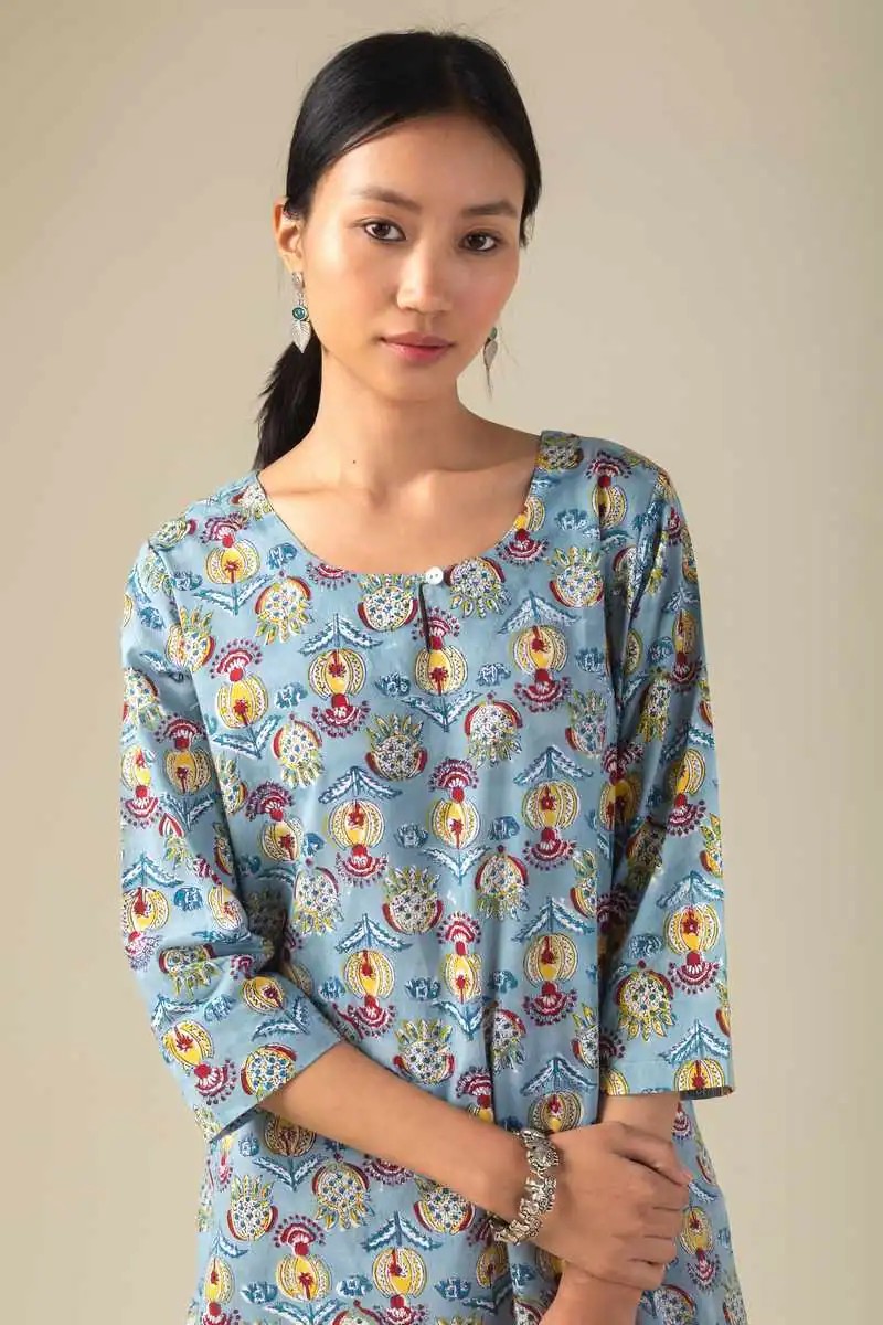 Image for Kusvaa Ne161 Durga Cotton Handblock Kurta Closeup