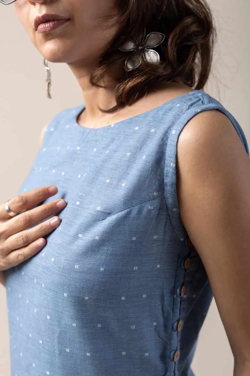 Image for Kusvaa Ne85 Edhas Handloom Cotton Dress Closeup