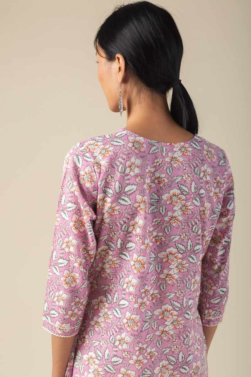 Image for Kusvaa Ne120 Nityashri Cotton Straight Kurta Closeup 2