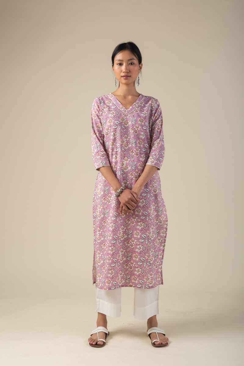 Image for Kusvaa Ne120 Nityashri Cotton Straight Kurta Front