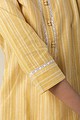 Image for Kusvaa Ne53 Aditi Handloom Cotton Kurta Closeup