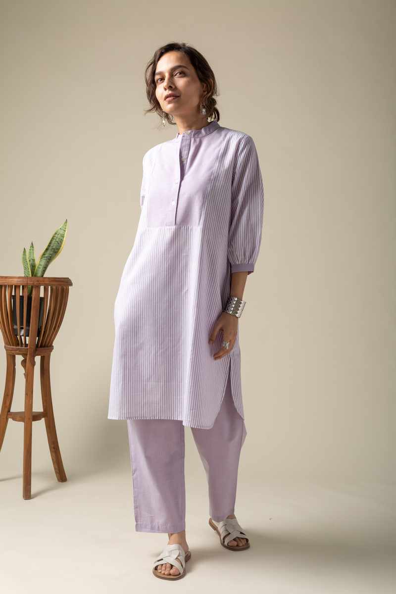 Image for Kusvaa Ne62 Gitika Handloom Cotton Kurta Pant Set Front