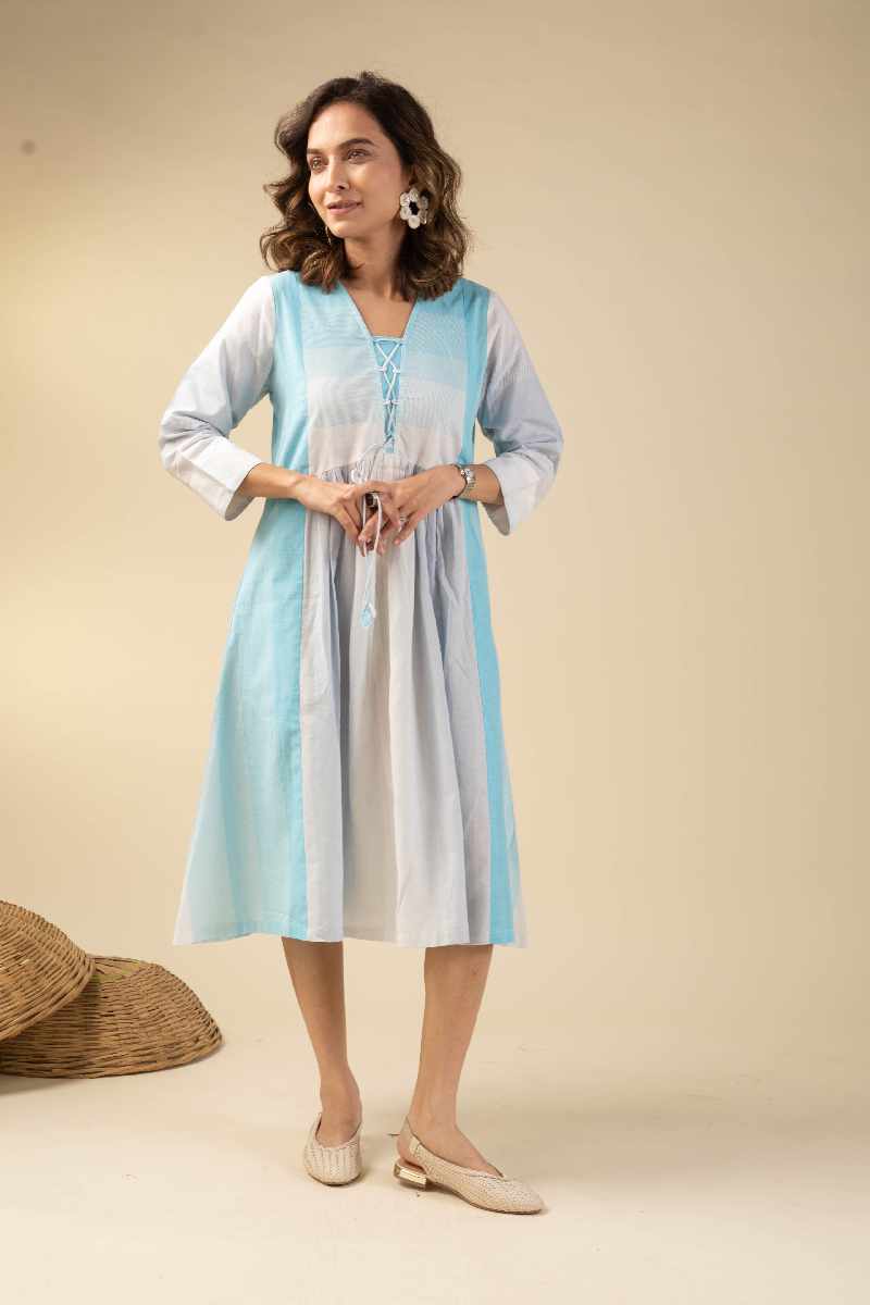 Image for Kusvaa Ne63 Saachee Handloom Cotton Dress Side