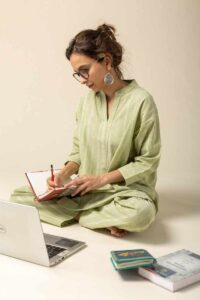 Image for Kusvaa Ne78 Aatmaja Handloom Cotton Kurta Pant Set Sitting