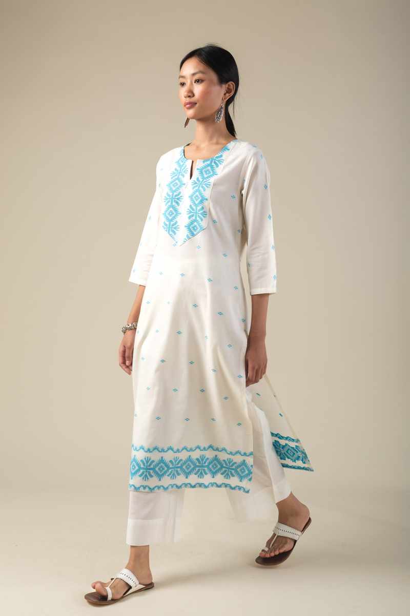 Image for Kusvaa Ne88 Dishitha Cotton Jamdani Kurta Front