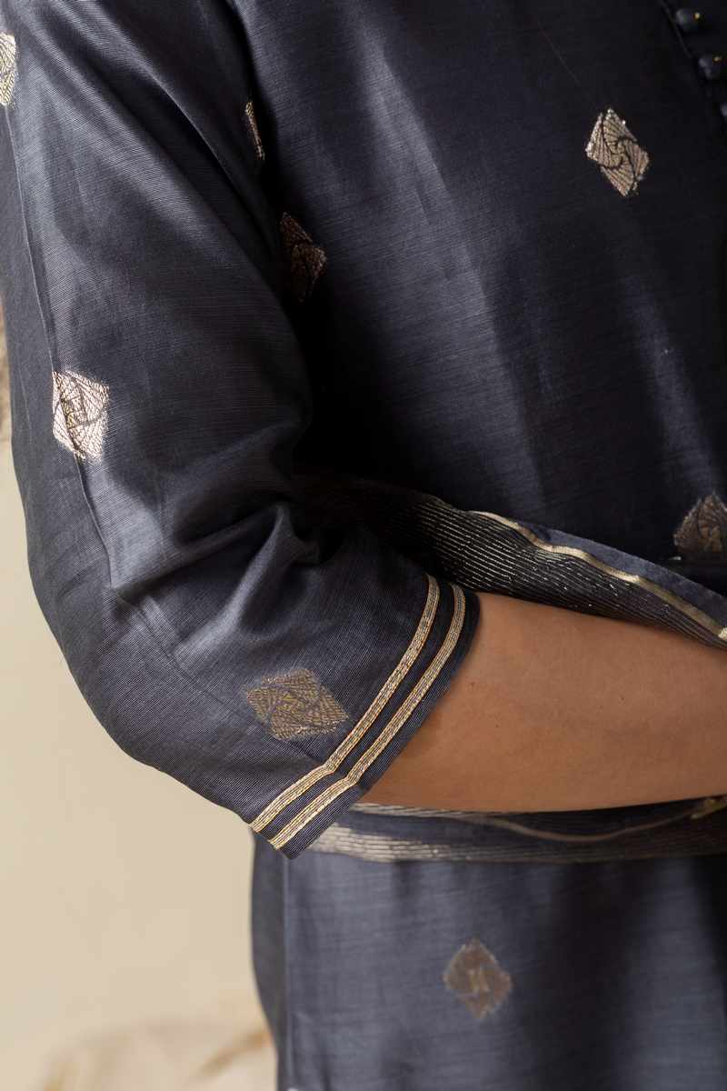 Image for Ne254 Bhavika Chanderi Straight Kurta Closeup 2