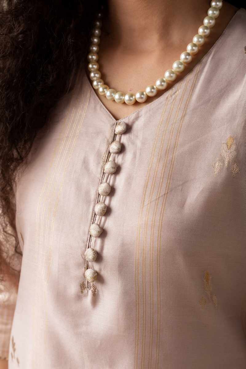 Image for Ne257 Deeksha Chanderi Kurta Closeup