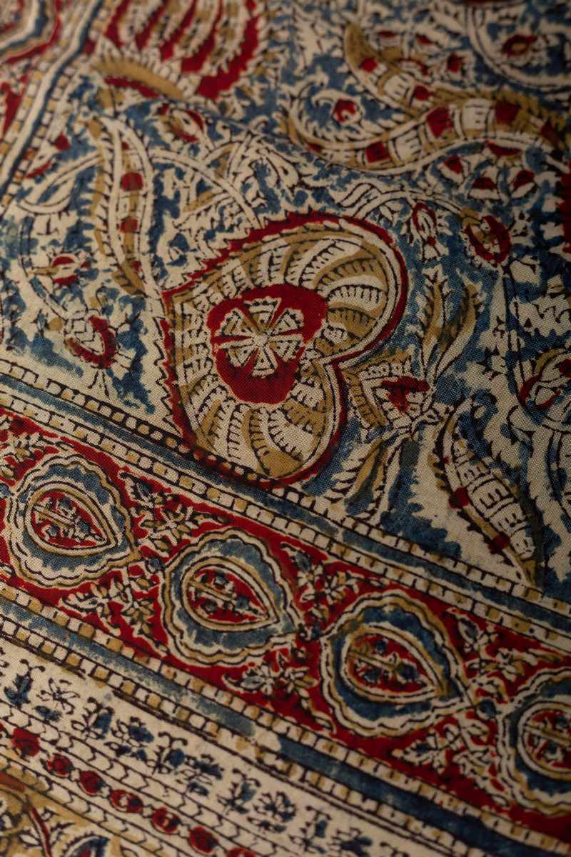 Image for Chdu37 Raahi Assamsilkstole Closeup