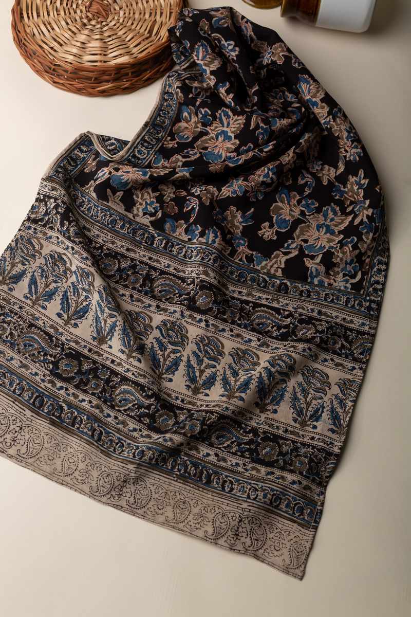 Image for Chdu41 Vamika Assamsilkstole Front