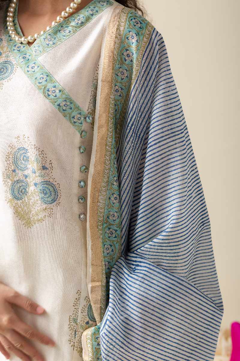 Image for Kds002 Abhisarika Chanderi Kurta With Dupatta Set Closeup 2