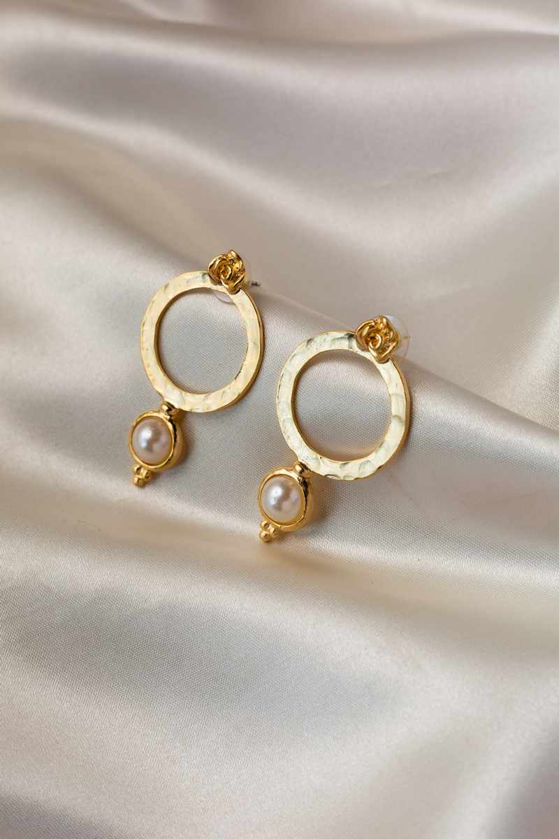 Image for Kpe453 Theano Flower Stud Earrings With White Seed Pearl Side