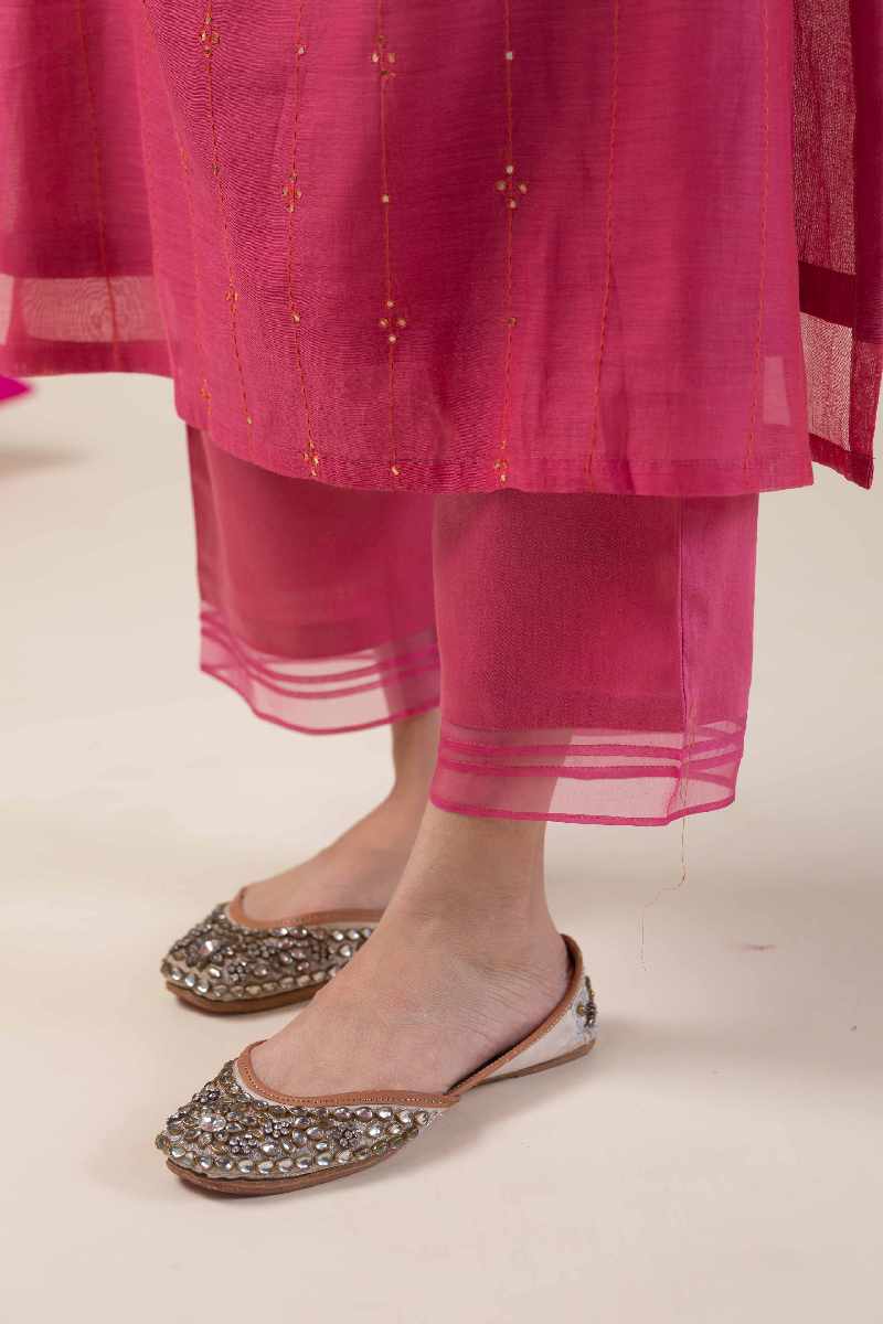 Image for Kusvaa Cood001 Kashvi Chanderi Kurta Pant Set Side New
