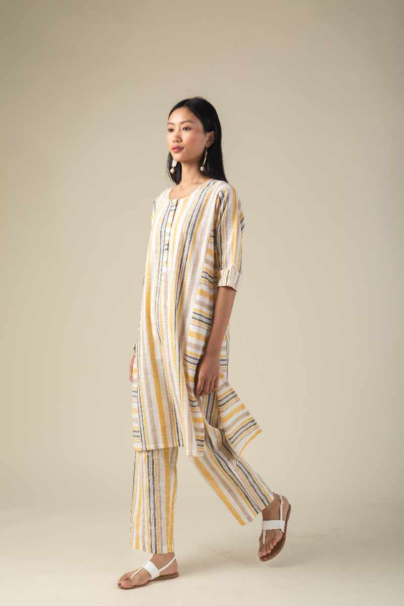 Image for Kusvaa Cood008 Arunima Handloom Cotton Co Ord Set Sitting New