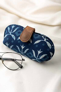 Image for Kusvaa Eyc001 Chashm E Baddoor Sunglass Spectacles Cover Featured