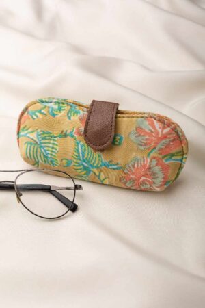 Image for Kusvaa Eyc007 Chashm E Baddoor Sunglass Spectacles Cover Featured