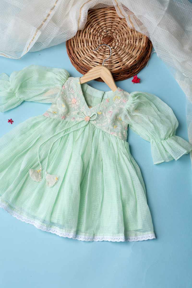 Image for Kusvaa Grw002 Sriyanshi Girls Kota Doriya Frock Featured New