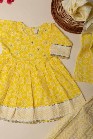 Image for Kusvaa Grw006 Devica Cotton Girls Complete Suit Set Front
