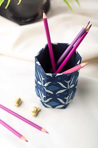 Image for Kusvaa Peh001 Kalam Dhari Pen Holder Front