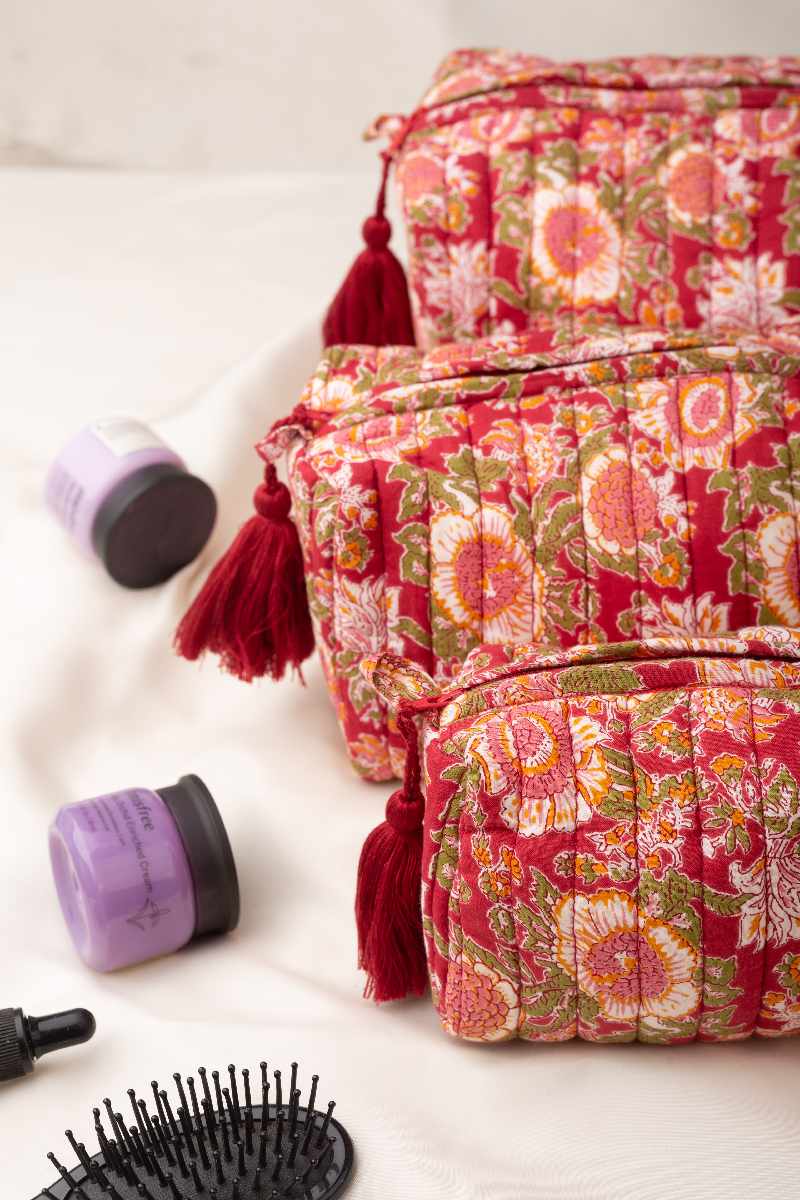 Image for Kusvaa Ubg004 Riyanka Toiletry Pouch Set Of 3 Closeup