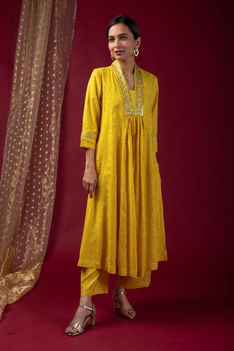Image for Kusvaa Cood009 Sarisha Muslin Kurta Palazzo Set Closeup 2 New