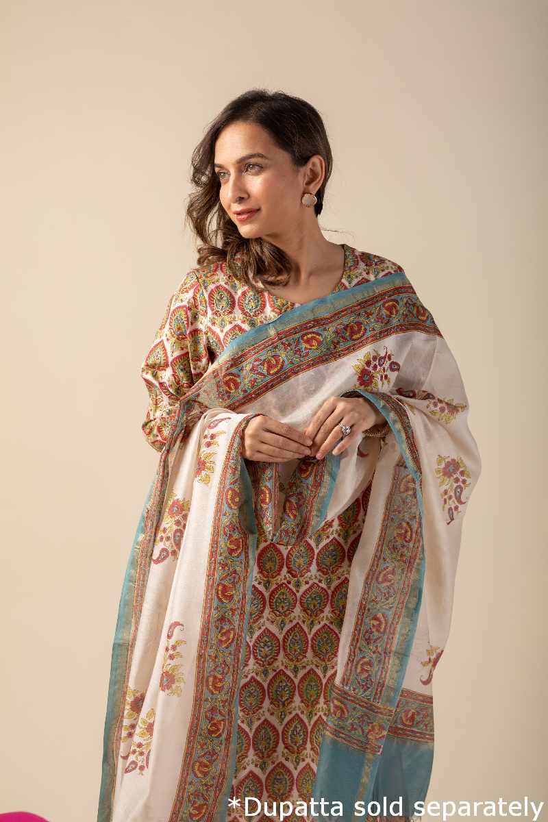 Image for Kusvaa Cood015 Ravija Chanderi Kurta Pant Set Back New