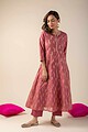 Image for Kusvaa Cood018 Anshula Chanderi Kurta Pant Set Closeup 2