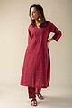 Image for Kusvaa Cood020 Triveni Handloom Cotton Kurta Pant Set Closeup 2