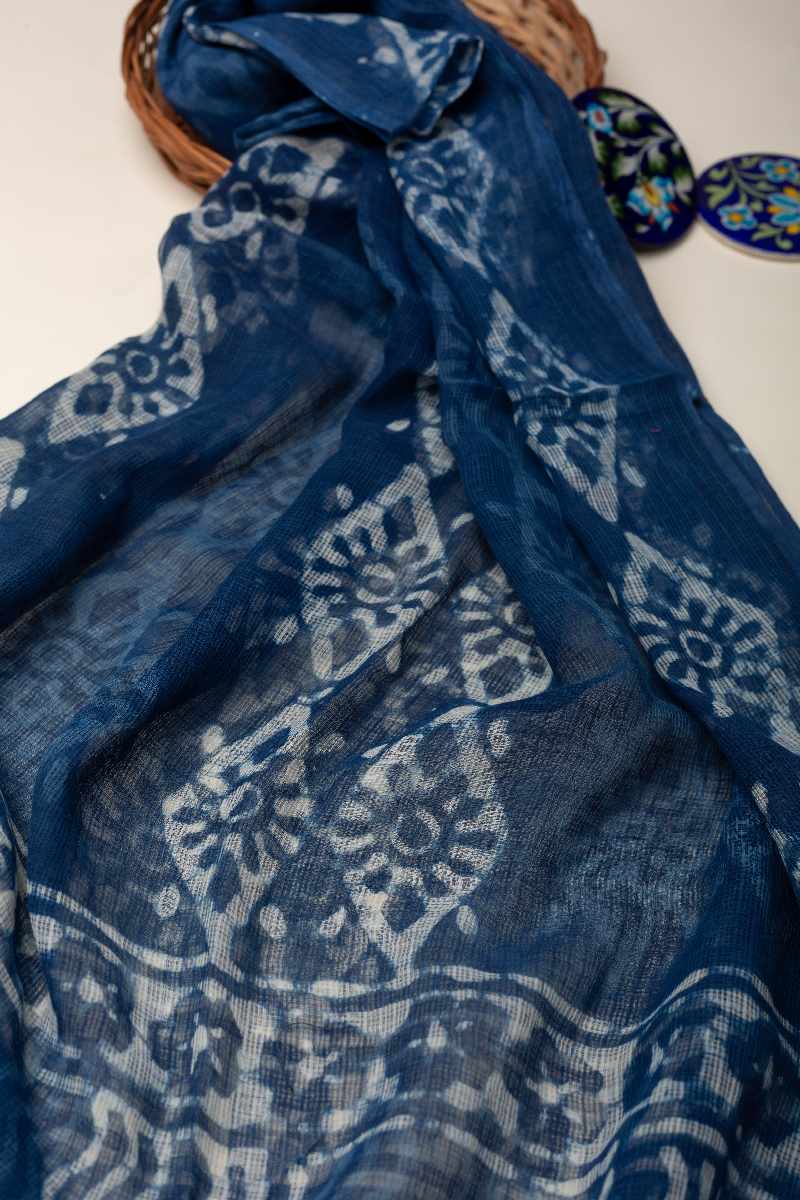 Image for Kusvaa Dup74 Karthika Cotton Kota Doriya Dupatta Closeup 2