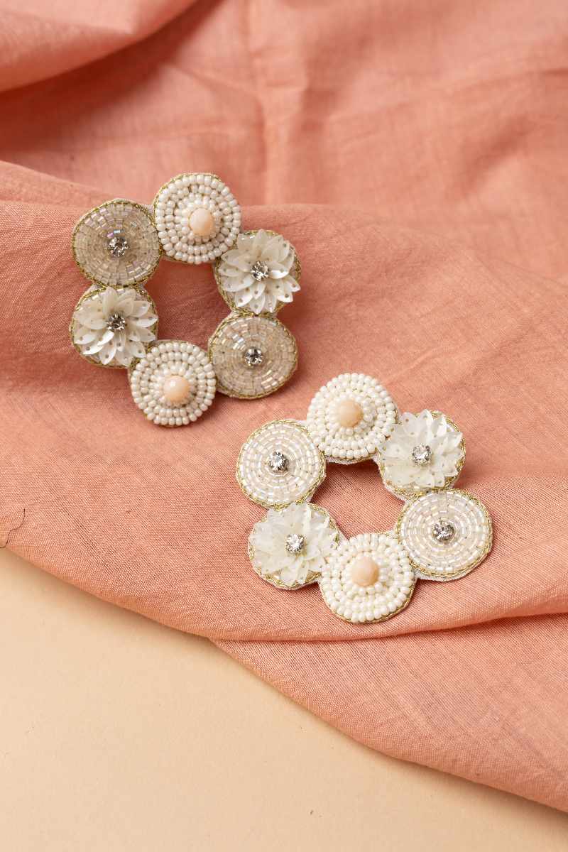 Image for Kusvaa Ern021 Sophia Boho Earrings Closeup 2