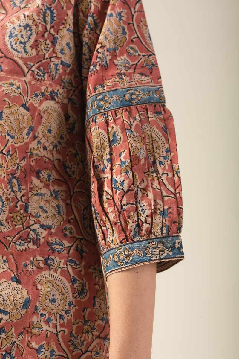 Image for Kusvaa Wkr014 Sarana Cotton Kalamkari Kurta Closeup 2