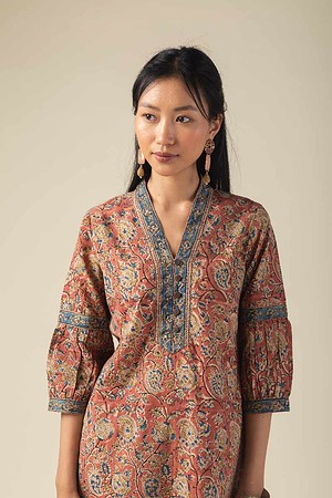Image for Kusvaa Wkr014 Sarana Cotton Kalamkari Kurta Featured