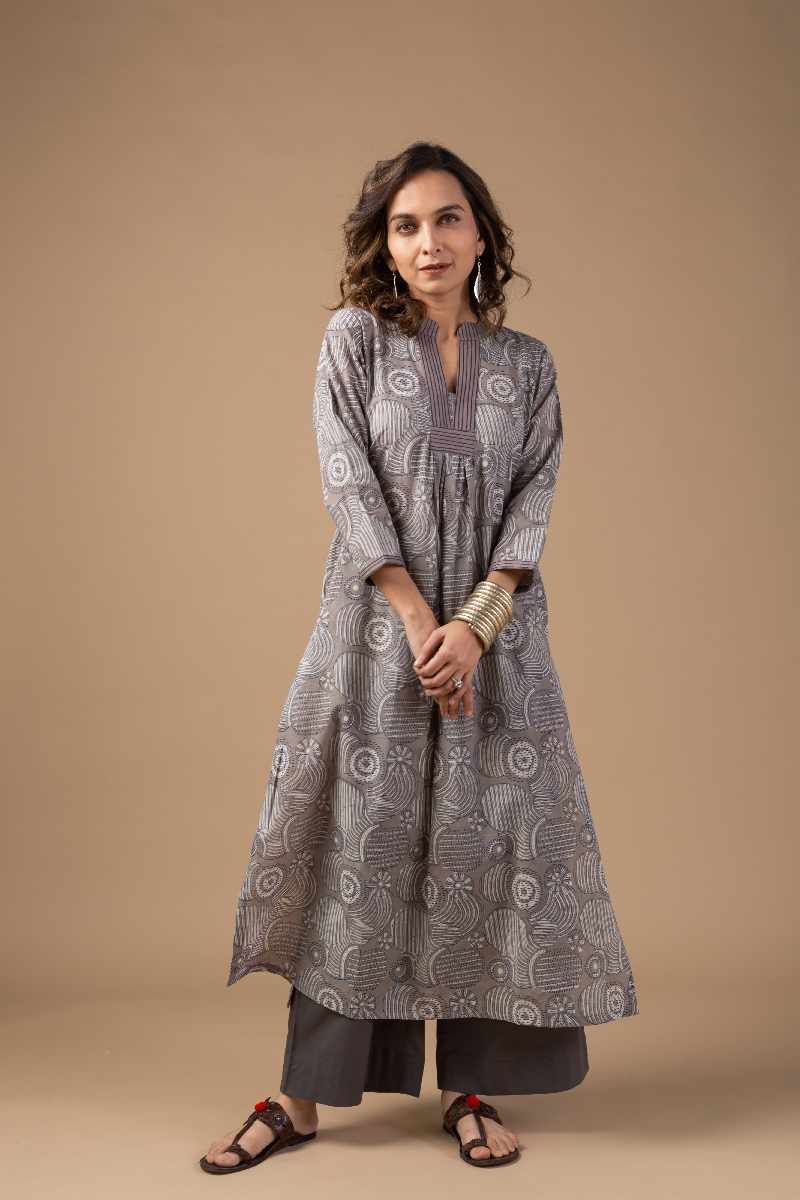 Image for Kusvaa Wkr019 Maheyi Cotton Block Print Kurta Front